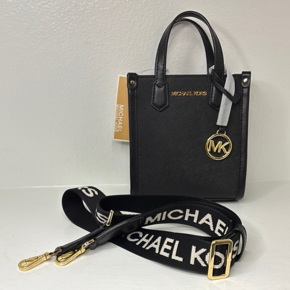 Michael Kors Mercer NWOT Black Mini Crossbody